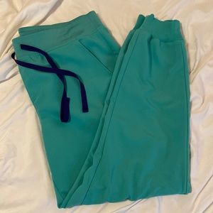 Figs scrub bottoms large